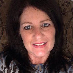 Meet your Posher, Teresa